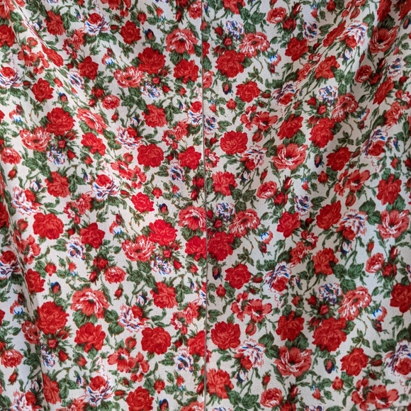 ❌SOLD❌ Floral Ruffle Trim Dress - Picture 4 of 4